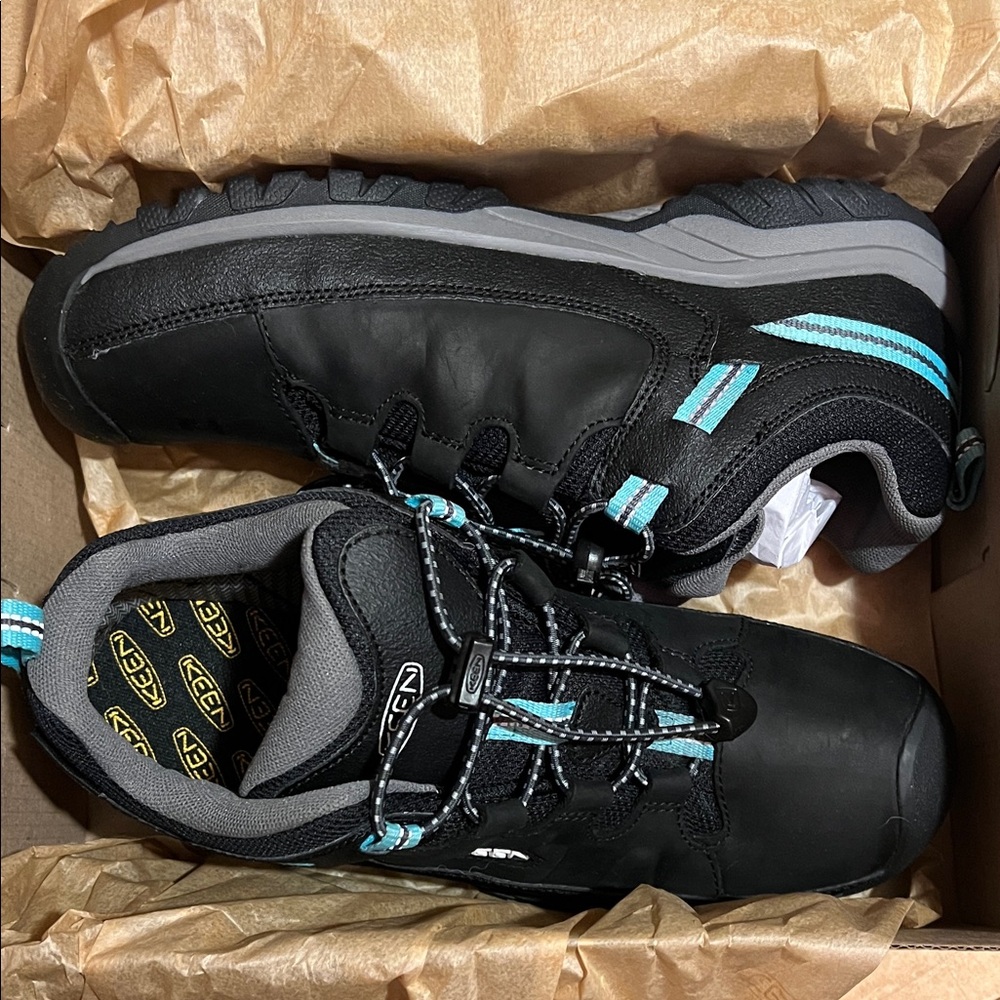 Keen Kids Targhee Low Waterproof Hiking Sneakers
